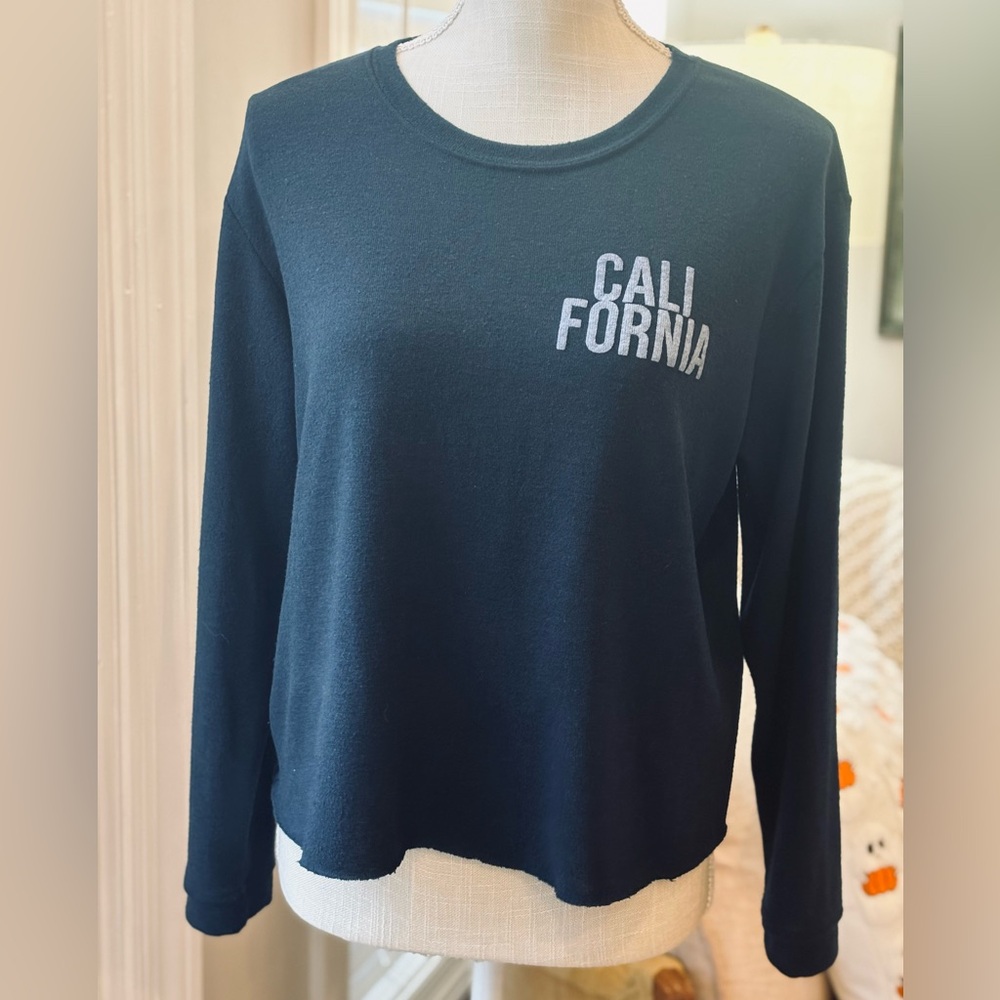 Sadie & Sage Anthropologie Graphic Top. Navy Women’s Sz-S Cripped | Casual